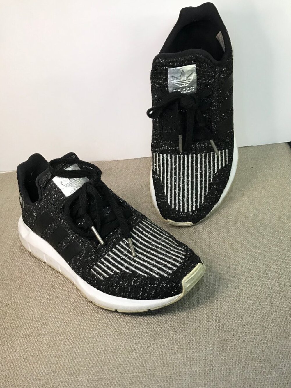 Adidas Swift Run Slip On Running Shoes sz 8